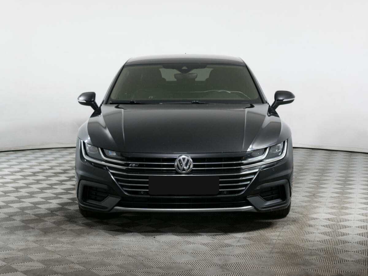 Volkswagen Arteon 2018 года с пробегом. Фото: #1