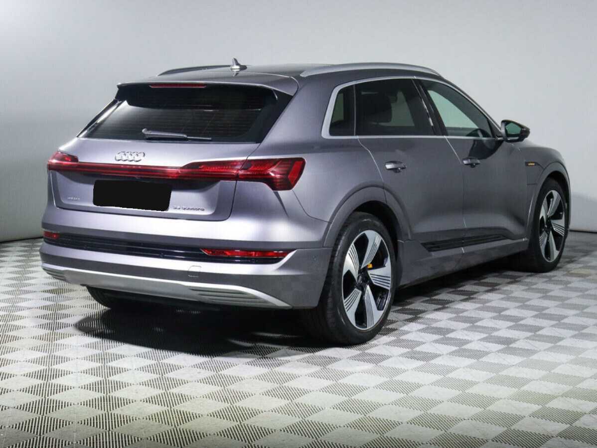 Audi e-tron 2020 года с пробегом. Фото: #3