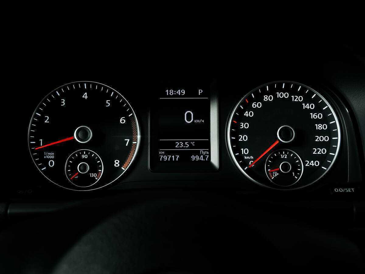 Volkswagen Touran 2013 года с пробегом. Фото: #9