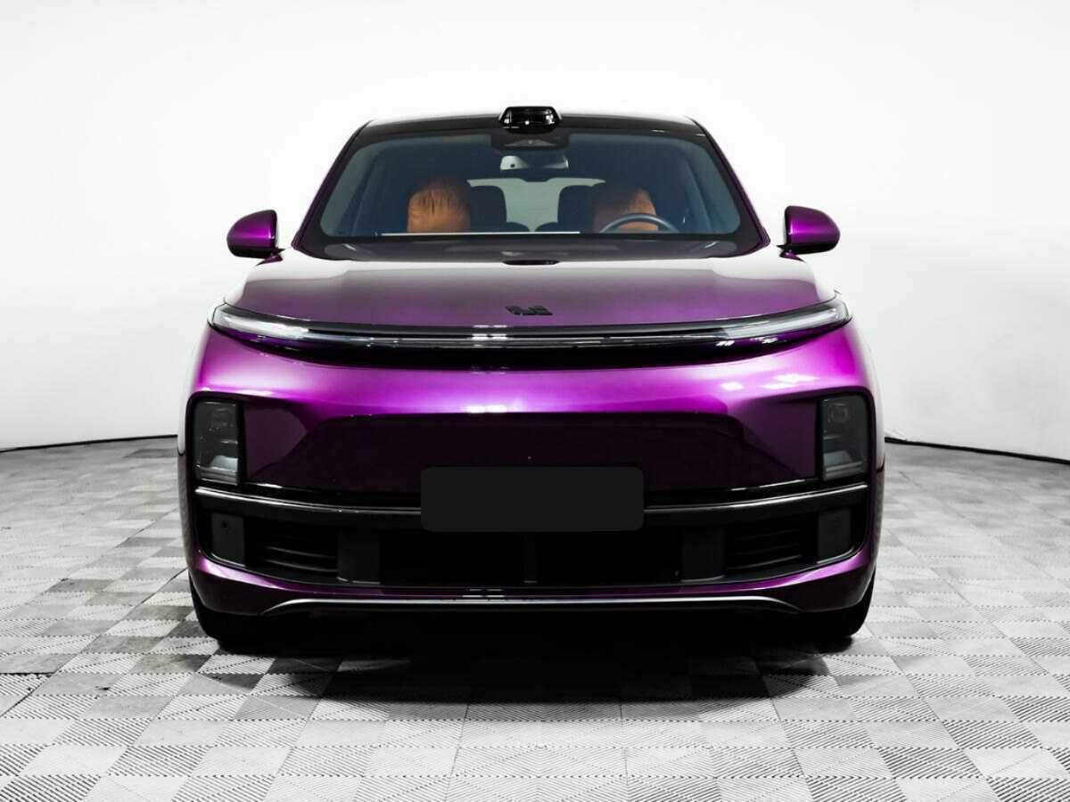 LiXiang L9 2023 года с пробегом. Фото: #1