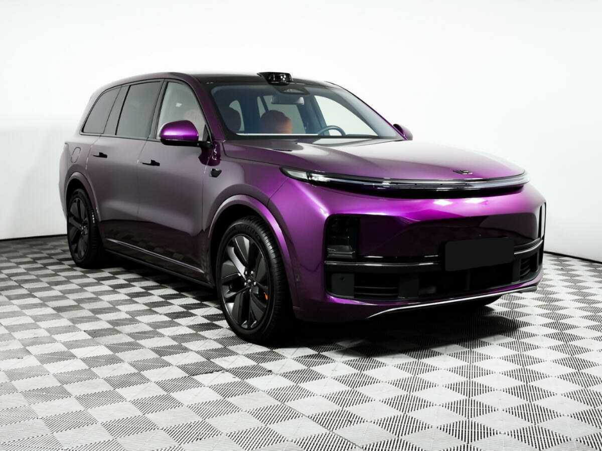 LiXiang L9 2023 года с пробегом. Фото: #2