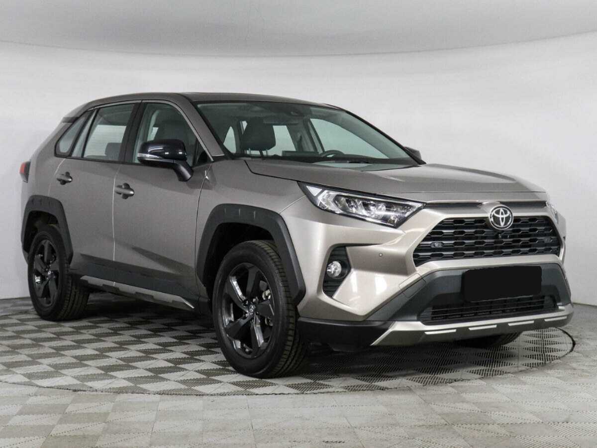Toyota RAV4 2023 года с пробегом. Фото: #2