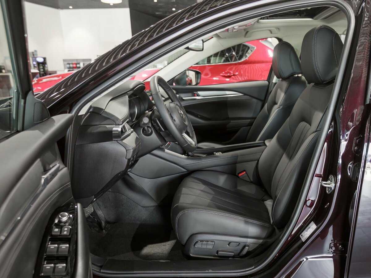 Mazda 6 2023 года с пробегом. Фото: #8
