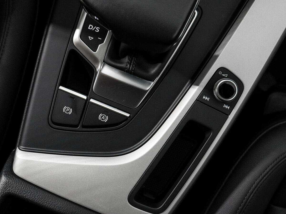Audi A4 allroad 2020 года с пробегом. Фото: #9