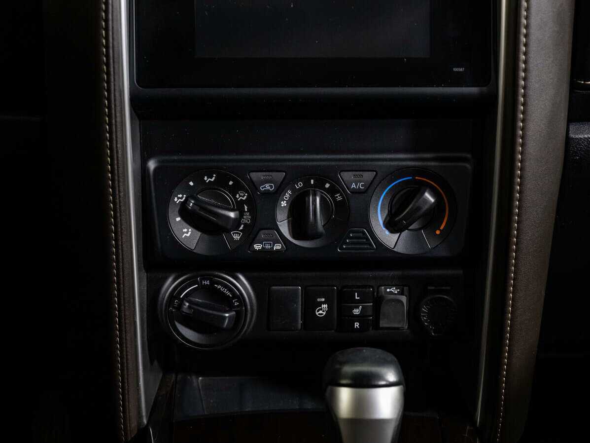 Toyota Fortuner 2018 года с пробегом. Фото: #11