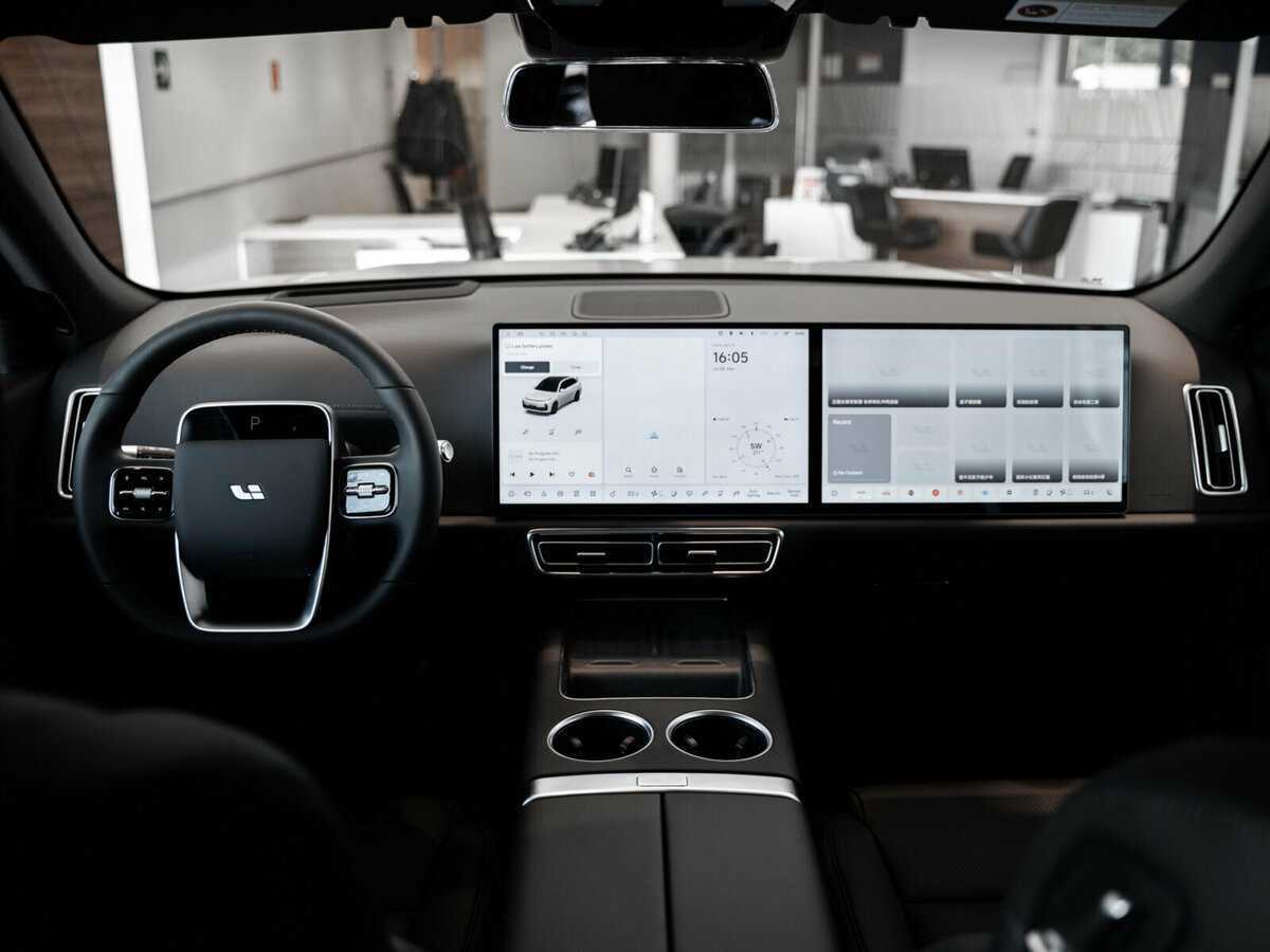 LiXiang L7 2024 года с пробегом. Фото: #14