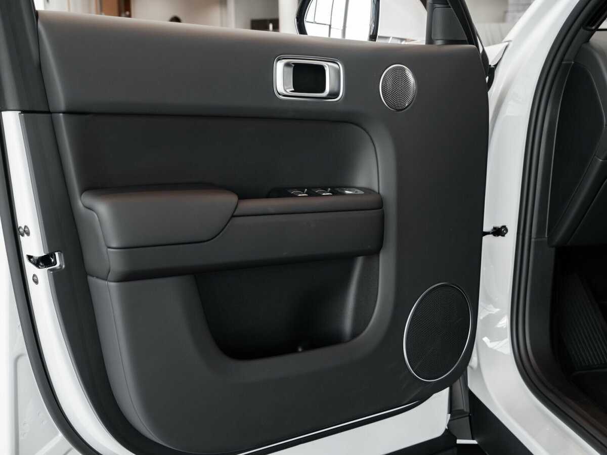 LiXiang L7 2024 года с пробегом. Фото: #27