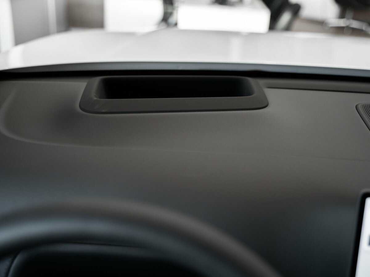 LiXiang L7 2024 года с пробегом. Фото: #29