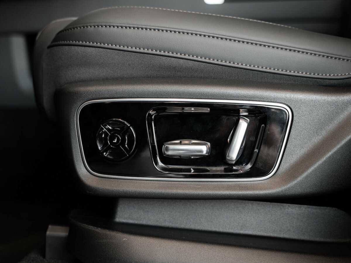 LiXiang L7 2024 года с пробегом. Фото: #30