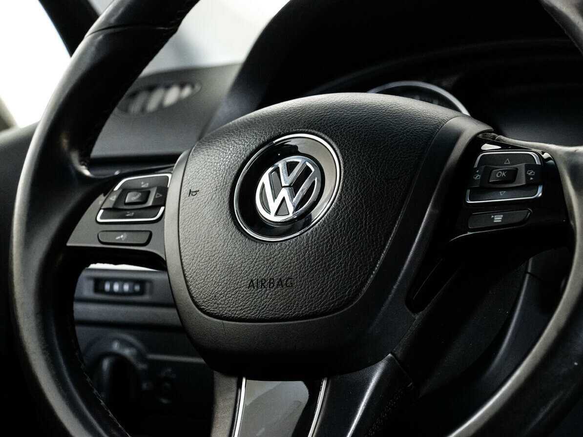 Volkswagen Touareg 2011 года с пробегом. Фото: #11