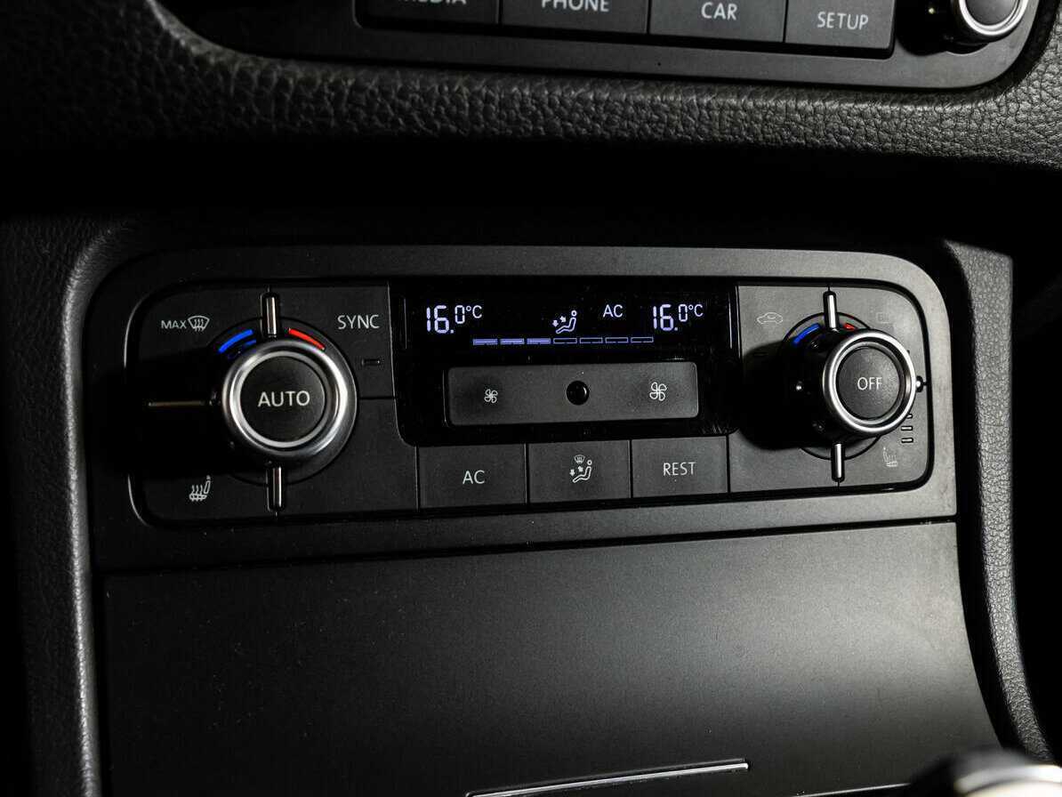 Volkswagen Touareg 2011 года с пробегом. Фото: #15