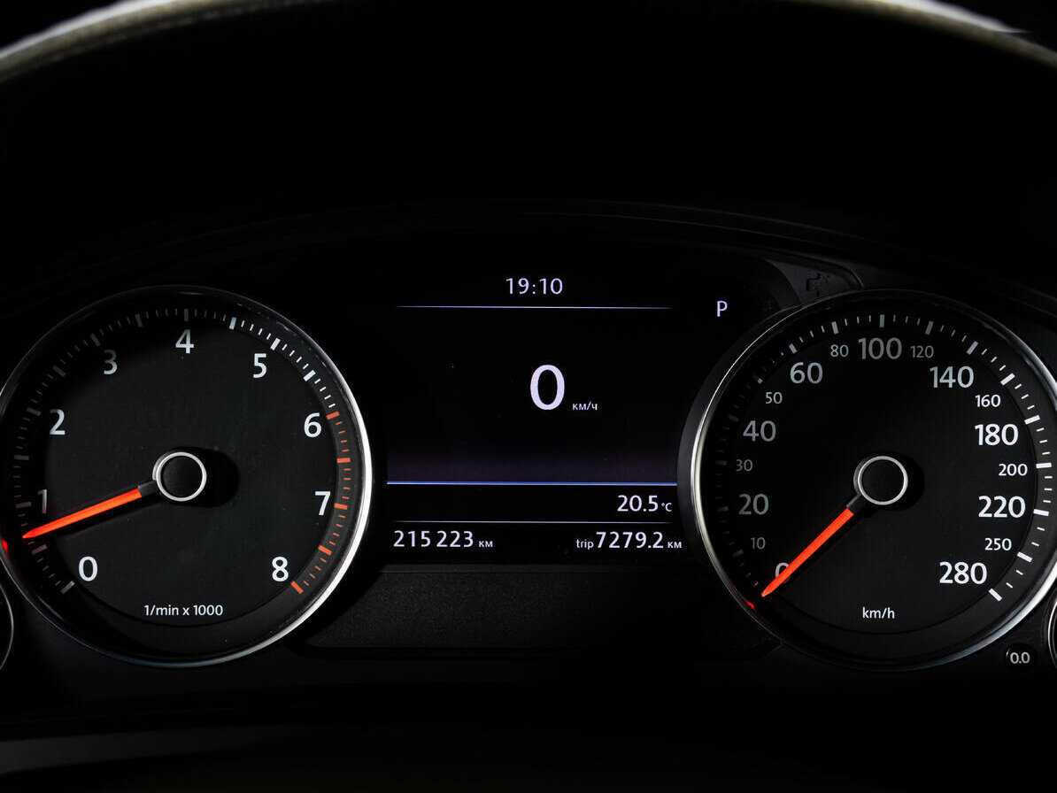 Volkswagen Touareg 2011 года с пробегом. Фото: #20