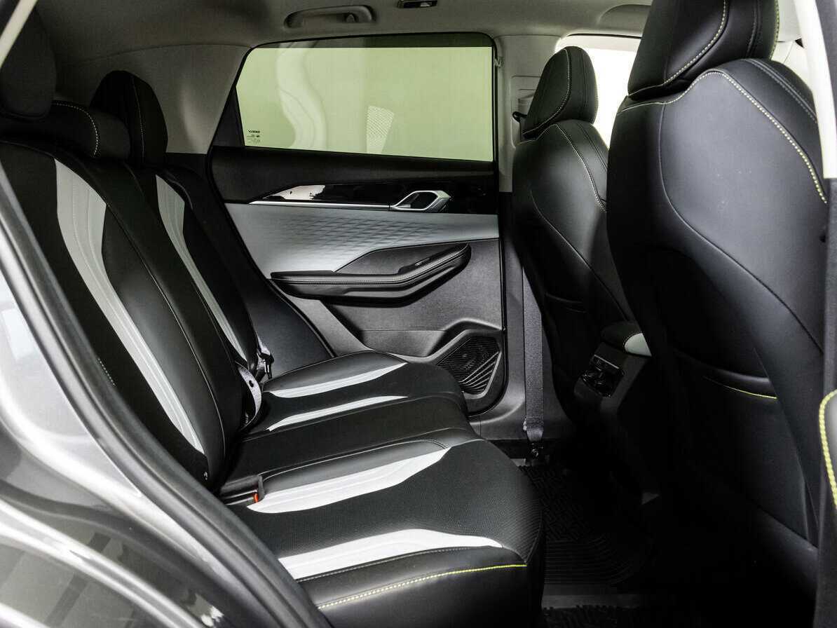 Geely Coolray 2023 года с пробегом. Фото: #15