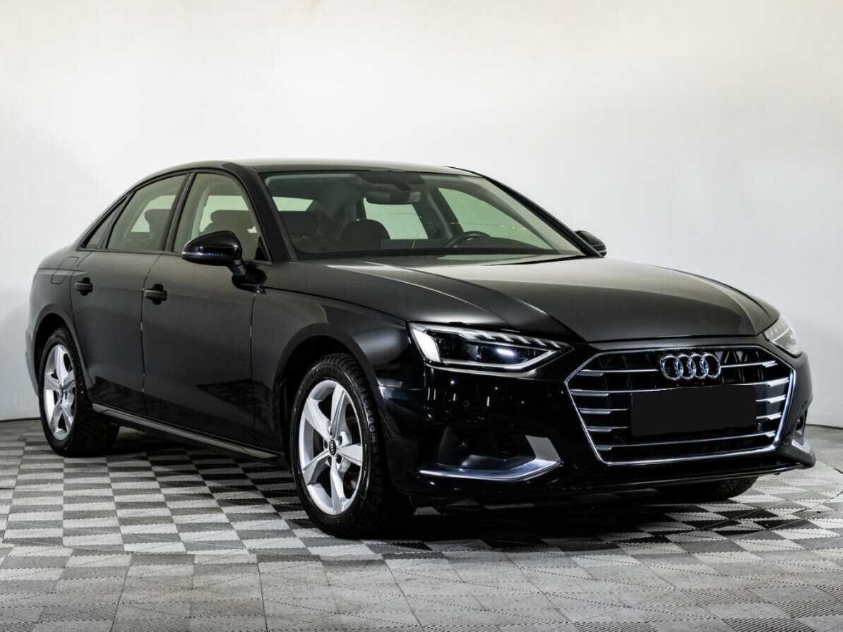 Audi A4 2021 года с пробегом. Фото: #2