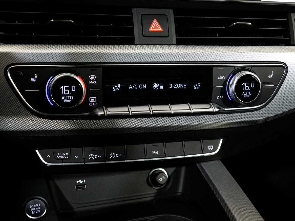 Audi A4 2021 года с пробегом. Фото: #12