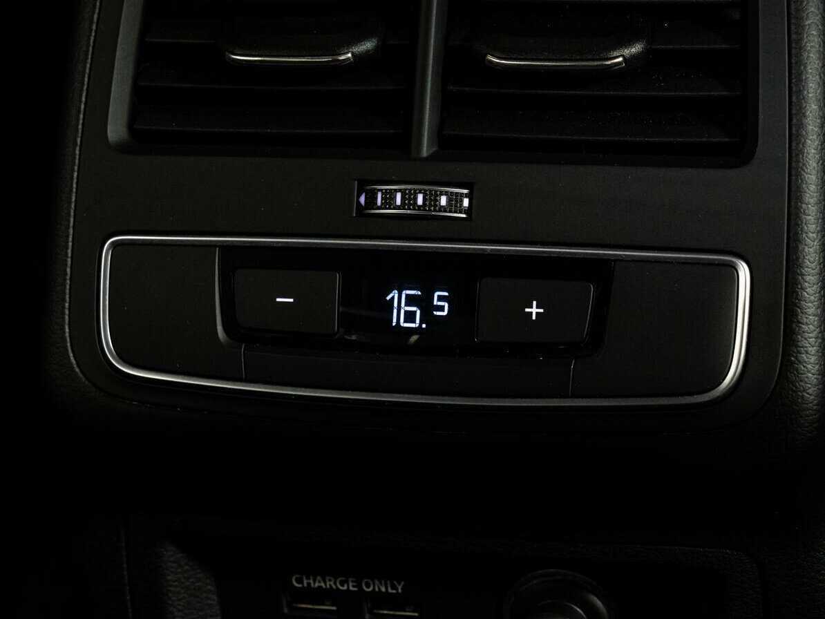 Audi A4 2021 года с пробегом. Фото: #17