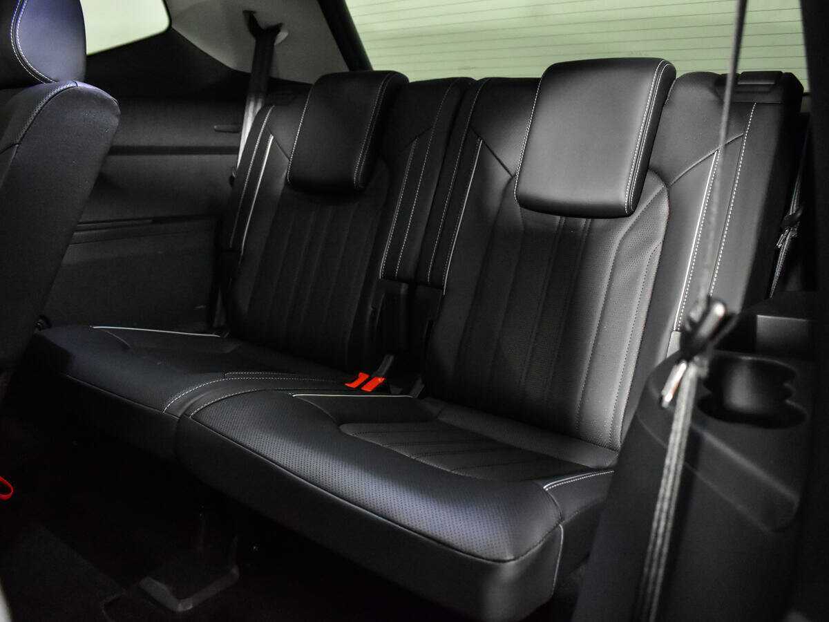 Volkswagen Teramont 2021 года с пробегом. Фото: #10