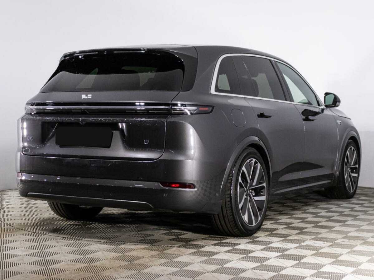 LiXiang L7 2024 года с пробегом. Фото: #4