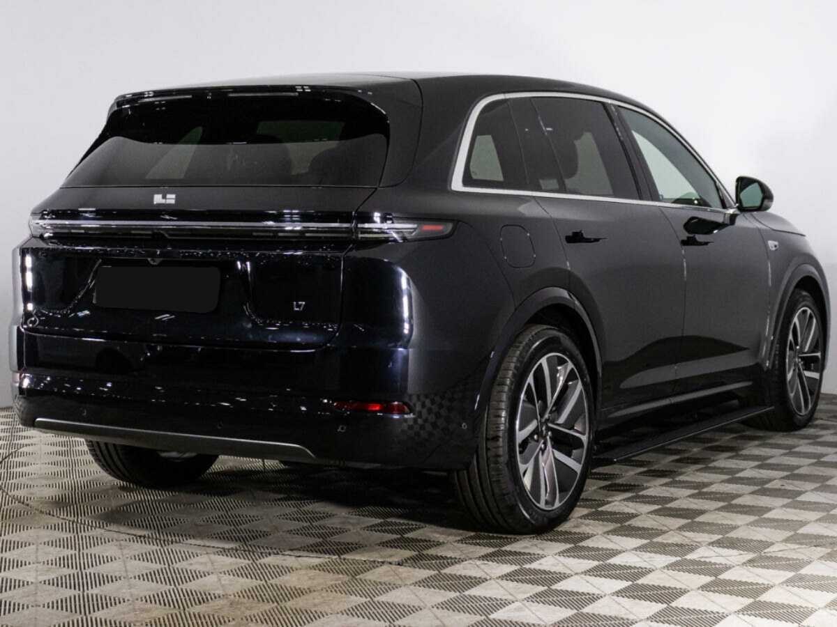 LiXiang L7 2024 года с пробегом. Фото: #4