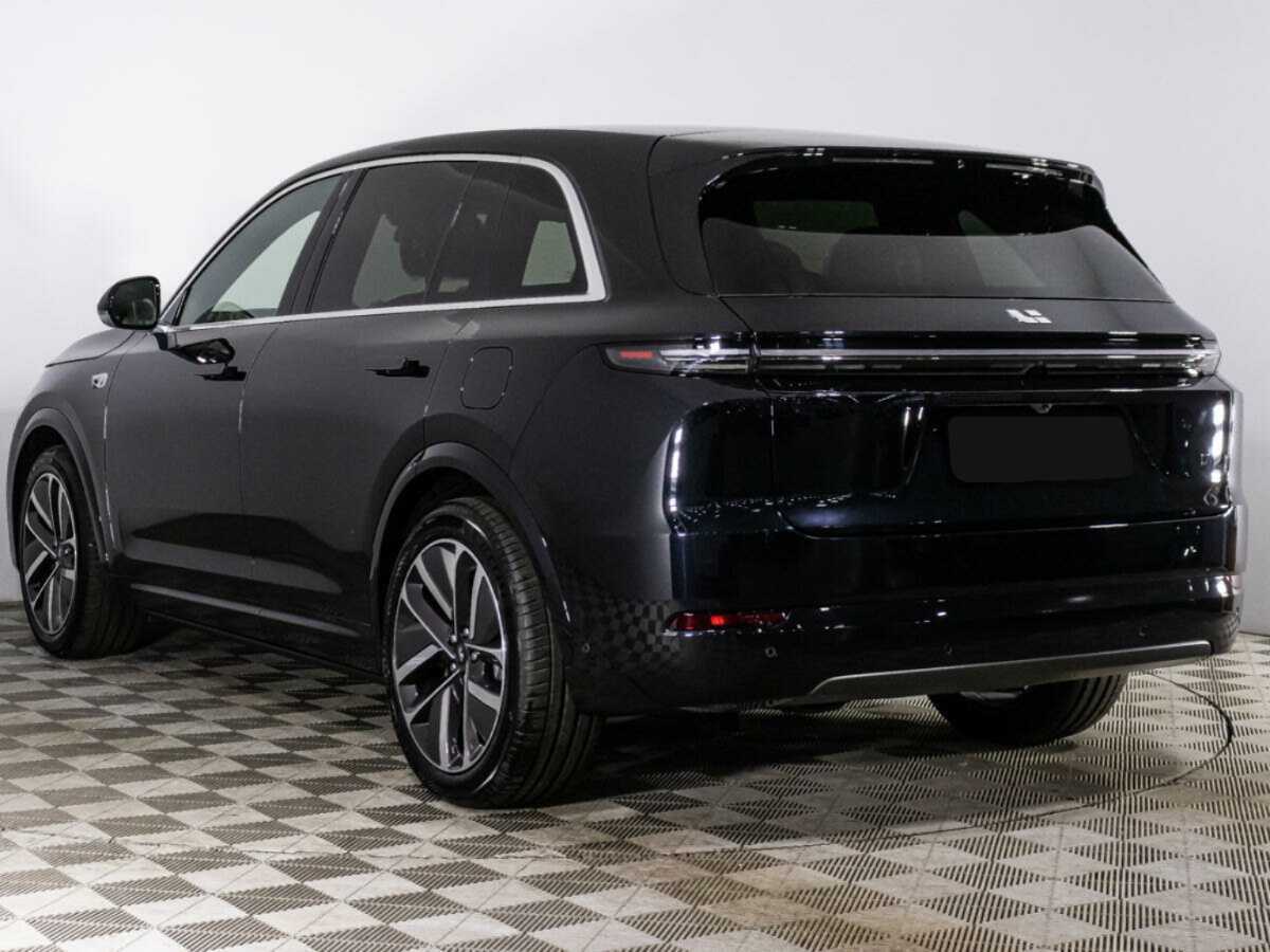 LiXiang L7 2024 года с пробегом. Фото: #6