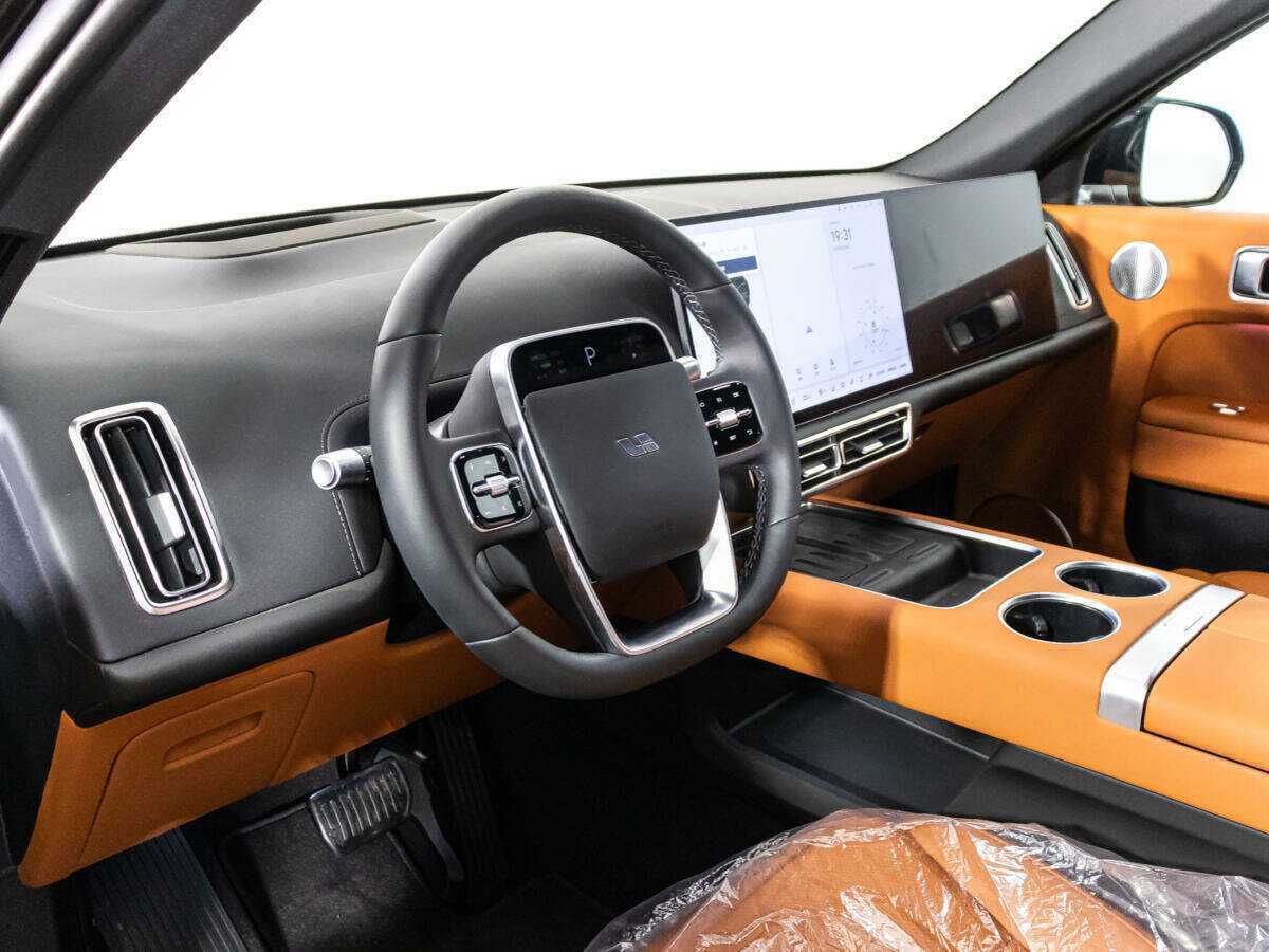 LiXiang L7 2024 года с пробегом. Фото: #10