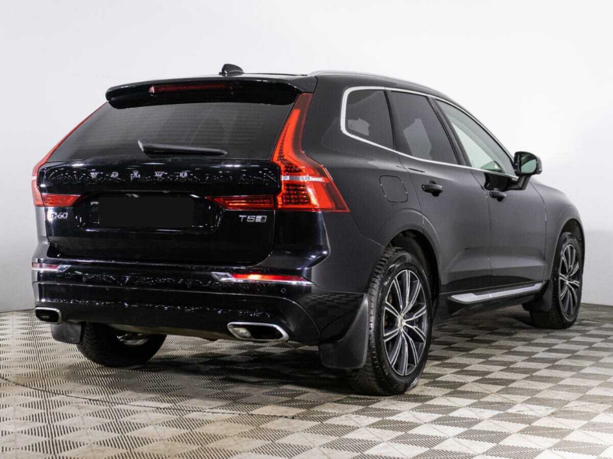Volvo XC60 2019 года с пробегом. Фото: #4