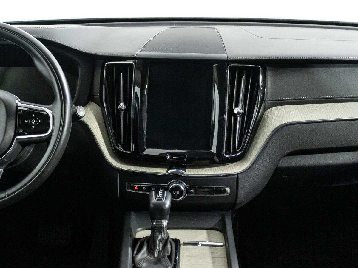 Volvo XC60 2019 года с пробегом. Фото: #13