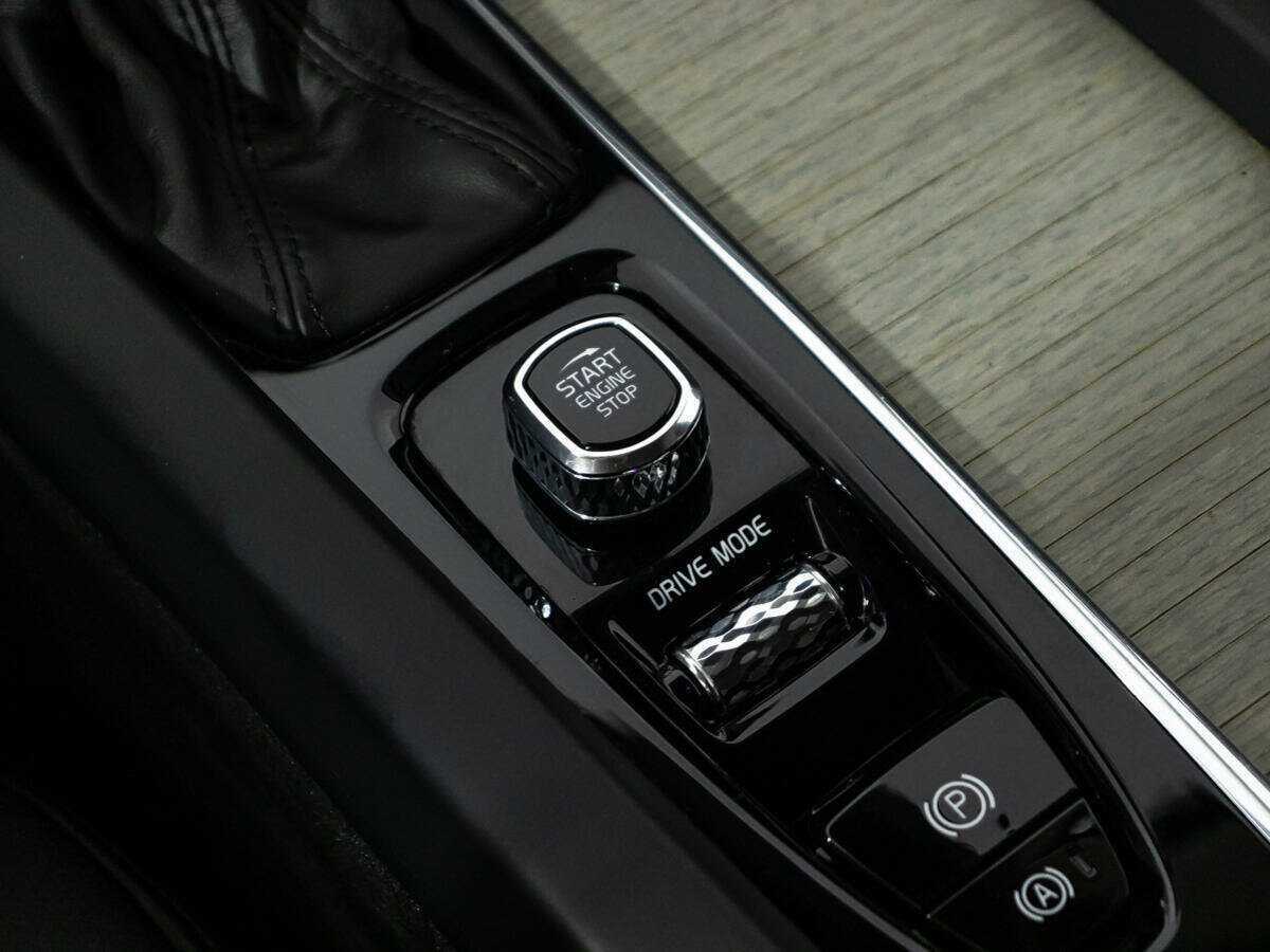 Volvo XC60 2019 года с пробегом. Фото: #17