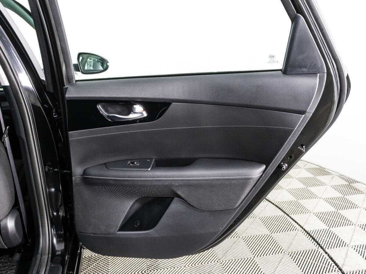 Kia Cerato 2021 года с пробегом. Фото: #23