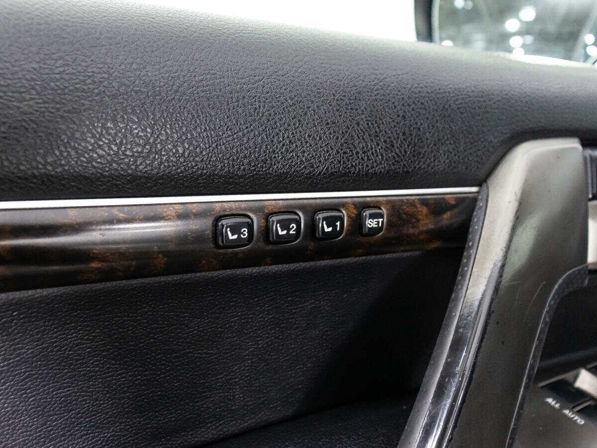 Toyota Land Cruiser 2011 года с пробегом. Фото: #19