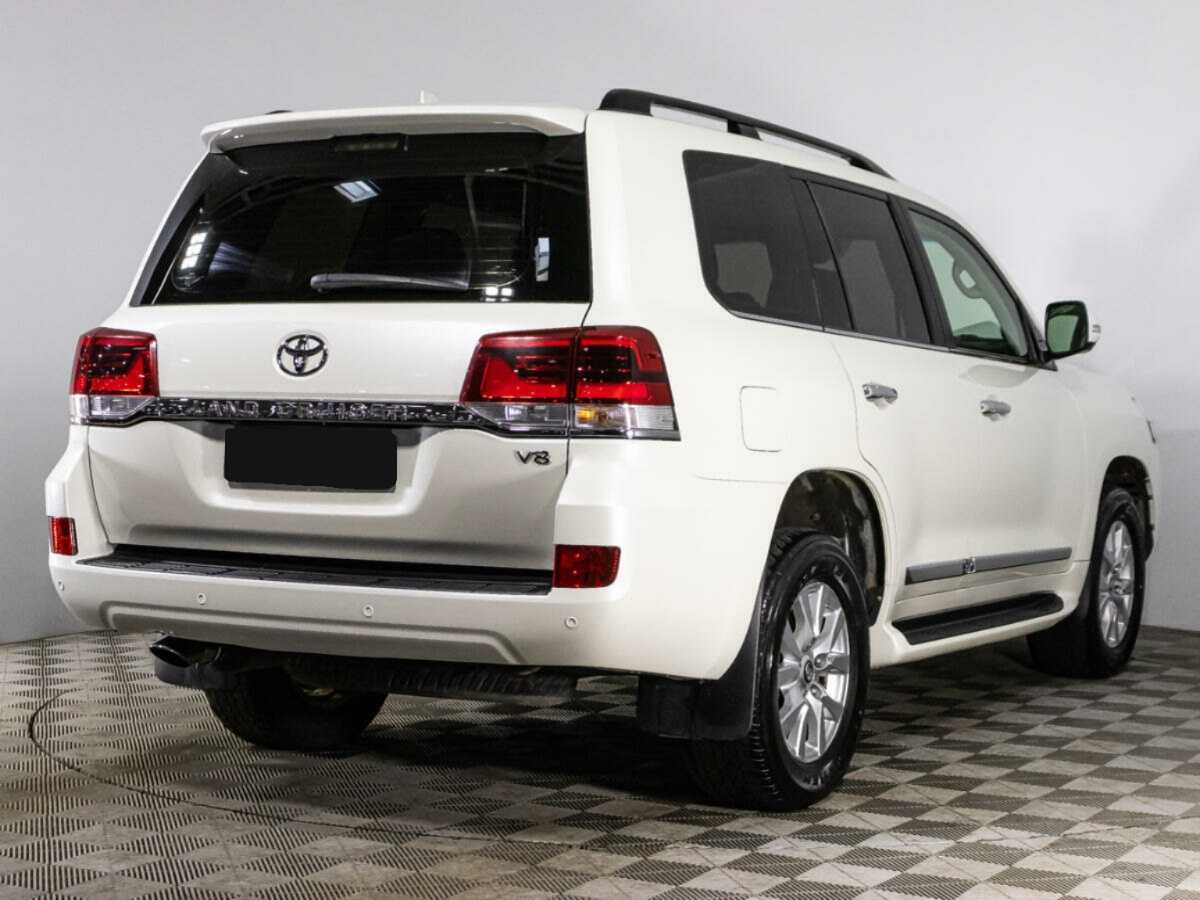 Toyota Land Cruiser 2015 года с пробегом. Фото: #4