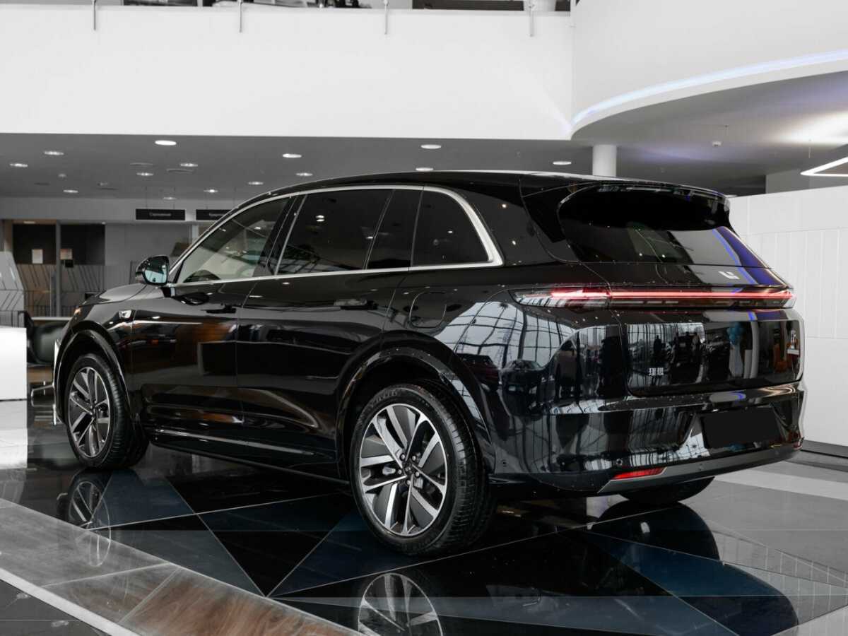 LiXiang L7 2024 года с пробегом. Фото: #5