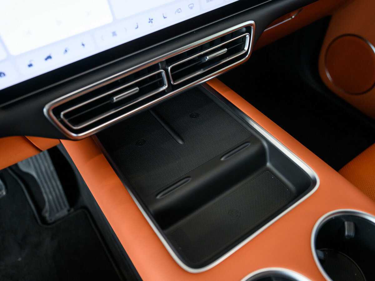 LiXiang L7 2024 года с пробегом. Фото: #28