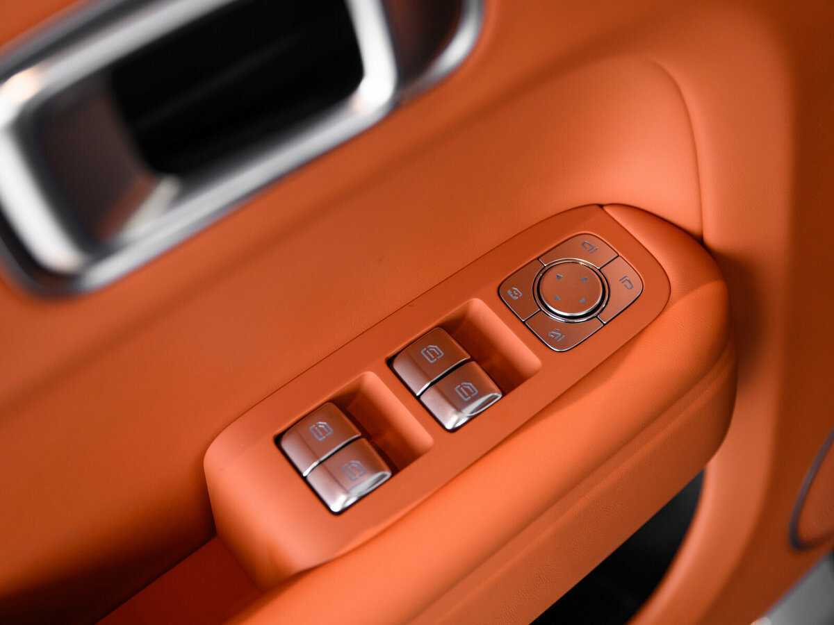 LiXiang L7 2024 года с пробегом. Фото: #29