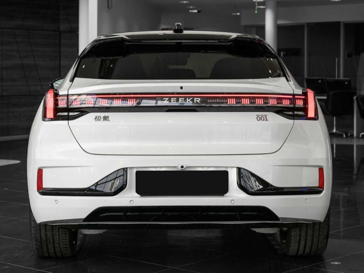 Zeekr 001 2023 года с пробегом. Фото: #4