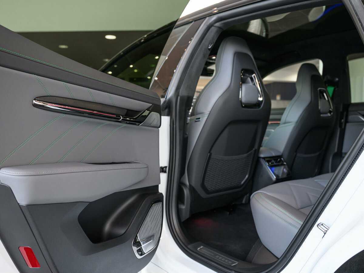 Zeekr 001 2023 года с пробегом. Фото: #12