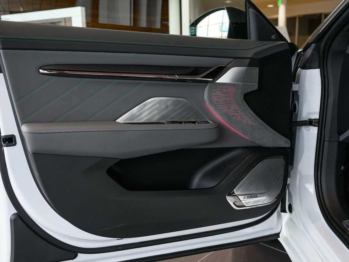 Zeekr 001 2023 года с пробегом. Фото: #13