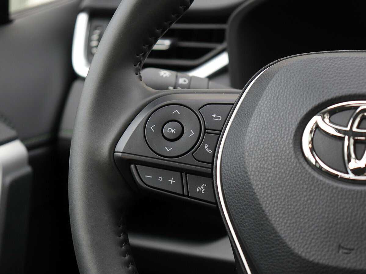 Toyota RAV4 2024 года с пробегом. Фото: #14