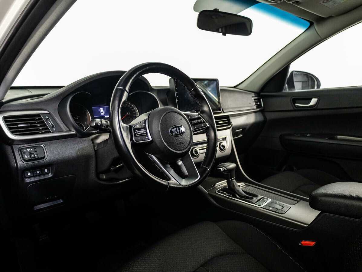 Б/У Киа Оптима 2019 года. Фото: #10