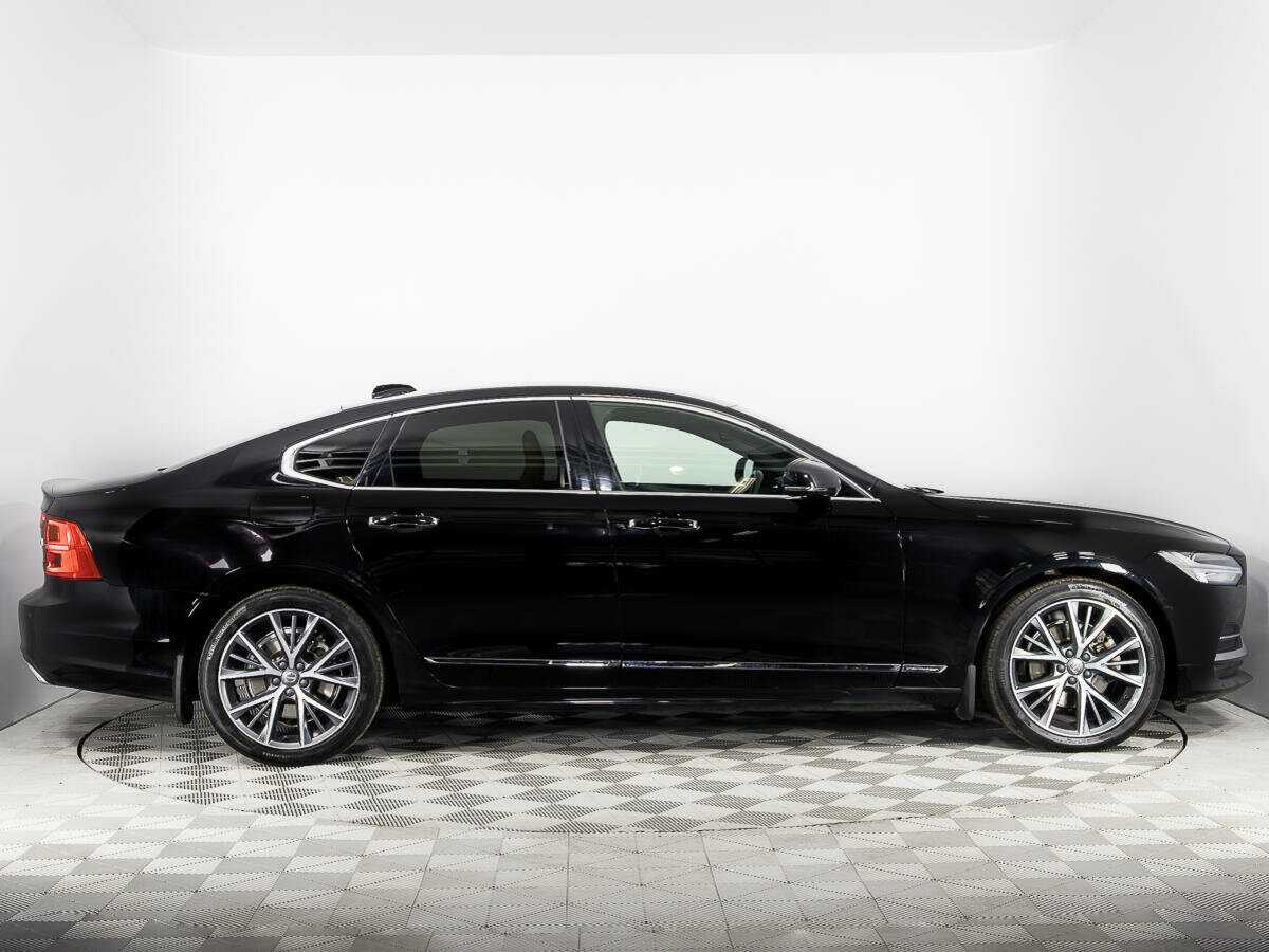 Volvo S90 2020 года с пробегом. Фото: #3