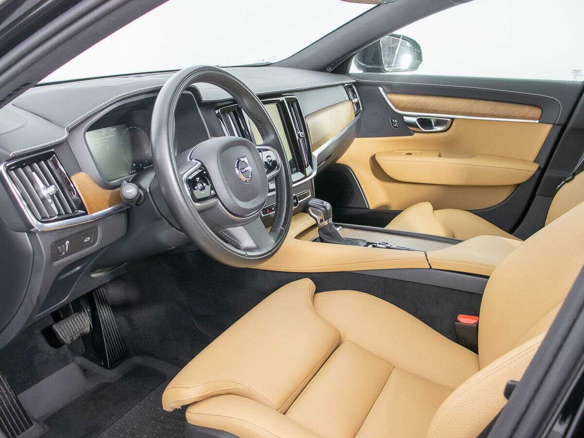 Volvo S90 2020 года с пробегом. Фото: #11