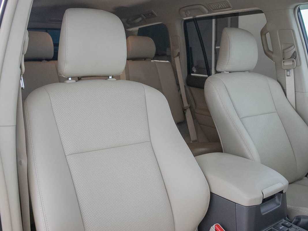 Toyota Land Cruiser Prado 2022 года с пробегом. Фото: #11