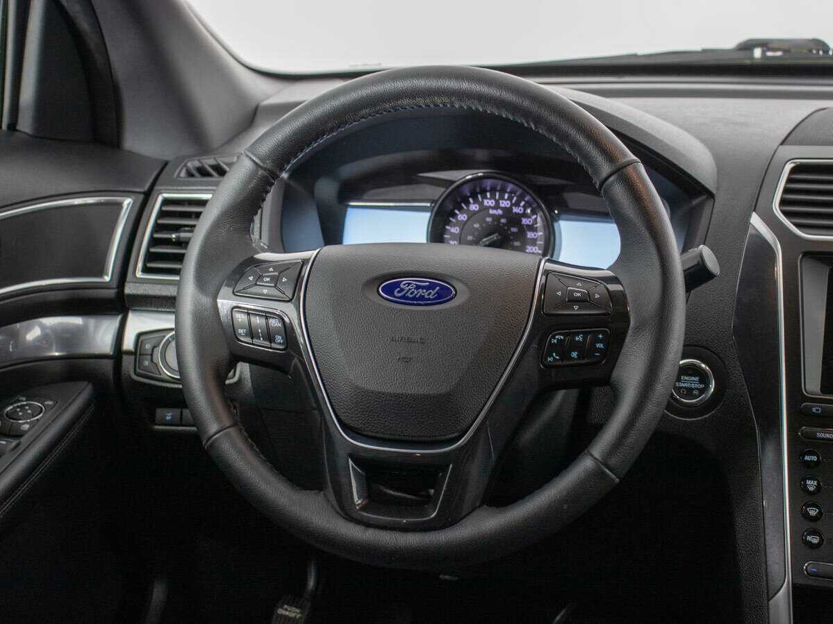 Ford Explorer 2018 года с пробегом. Фото: #15