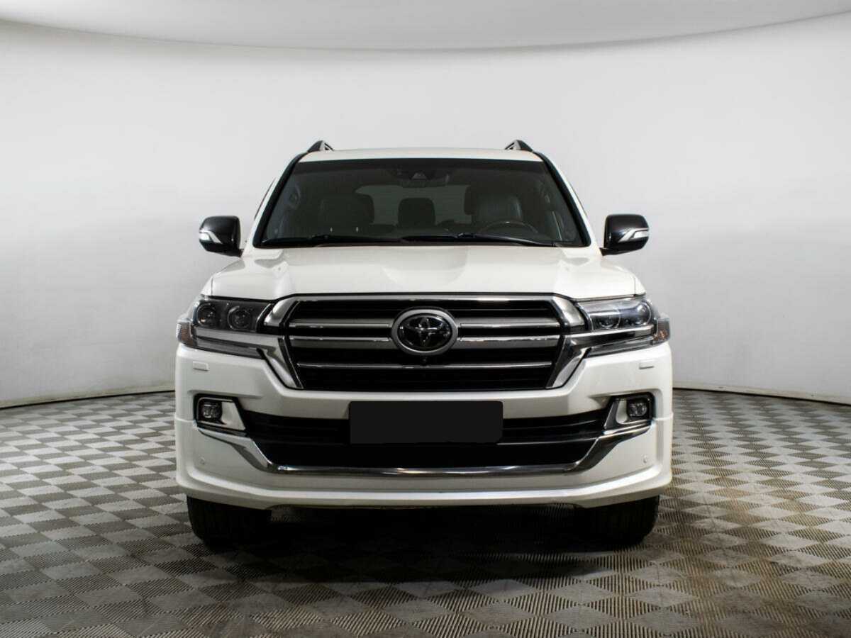 Toyota Land Cruiser 2019 года с пробегом. Фото: #1