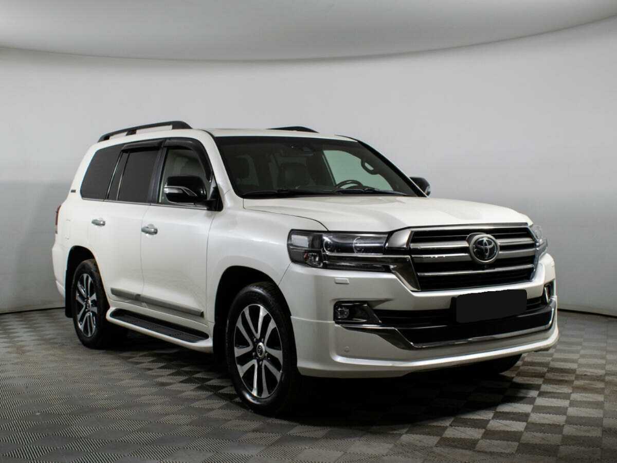 Toyota Land Cruiser 2019 года с пробегом. Фото: #2