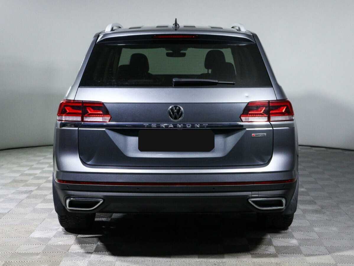 Volkswagen Teramont 2021 года с пробегом. Фото: #4