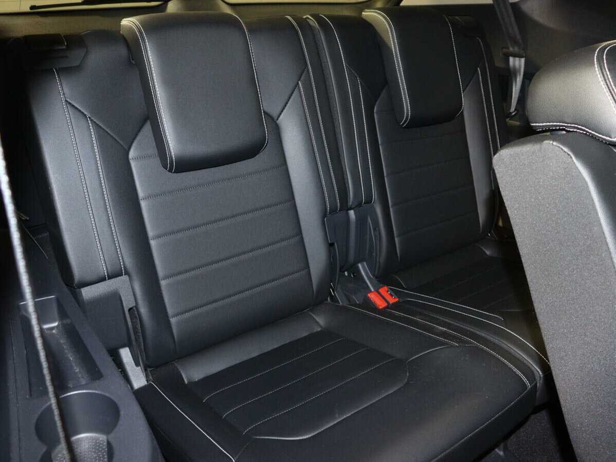 Volkswagen Teramont 2021 года с пробегом. Фото: #10