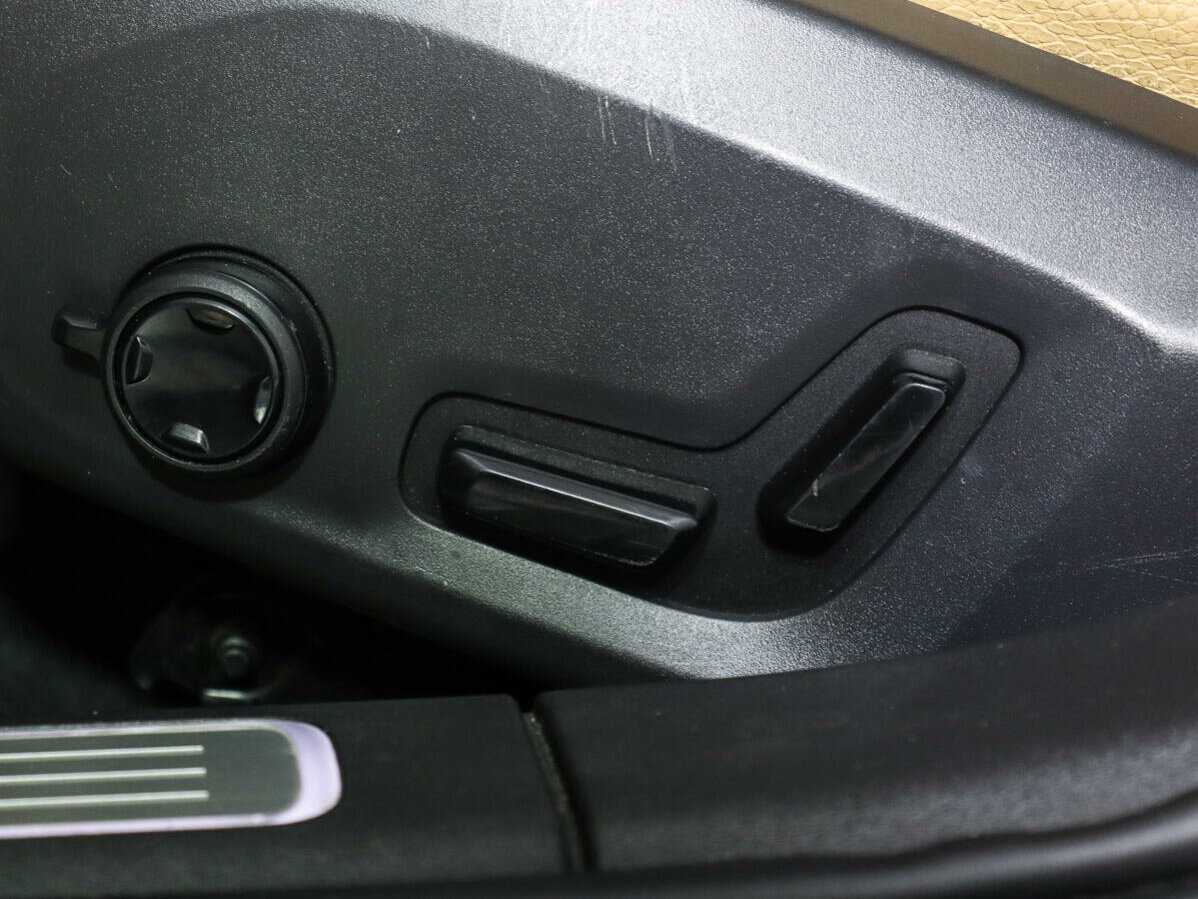 Volvo S90 2020 года с пробегом. Фото: #13