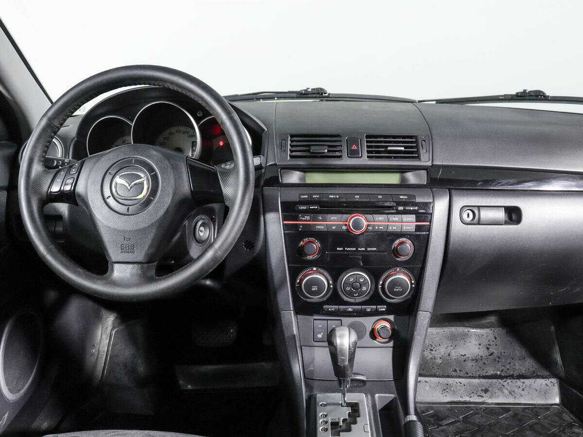 Mazda 3 2008 года с пробегом. Фото: #11