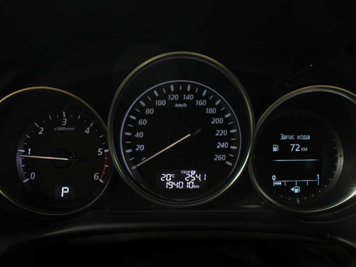 Б/У Мазда Ц-Икс-5 2013 года. Фото: #10